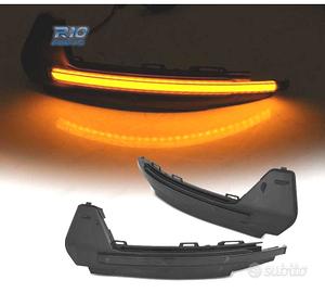 FRECCIE AUDI A1 10-18 SPECCHIO A LED DINAMICI FUMÉ