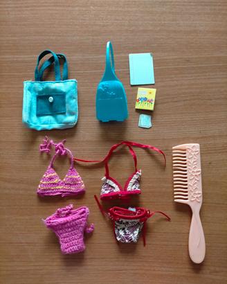 Barbie Mattel: 2 costumi e accessori 