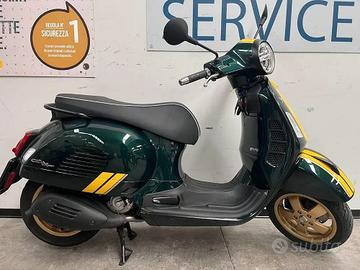 Vespa GTS 300 Super Racing Sixties Hpe