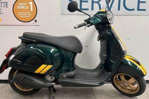 Vespa GTS 300 Super Racing Sixties Hpe