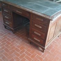 scrivania antica in noce