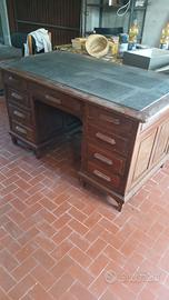 scrivania antica in noce