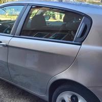 Sportello posteriore sinistro alfa 147