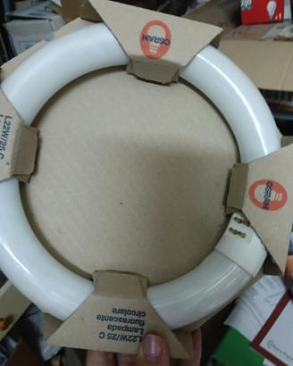 Lampada circolare 