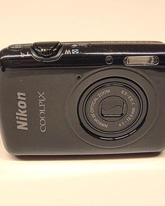 fotocamera Nikon S01