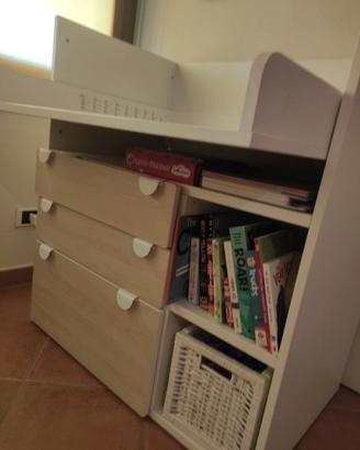 Fasciatoio con cassettiera Smastad