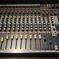 Mixer Soundcraft Efx 12