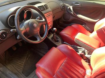 ALFA 147 1.9 JTD 16V ANNO 2004