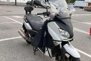 Yamaha X-Max 250 anno 2011