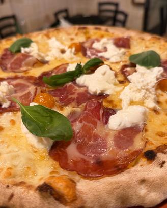 Pizzaiolo , Giardiniere,  Operaio 