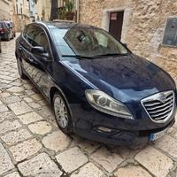 lancia delta 2012