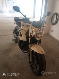 Yamaha XJ6