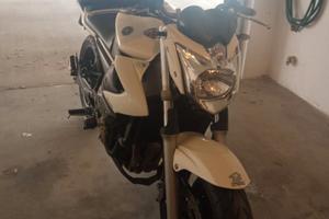 Yamaha XJ6