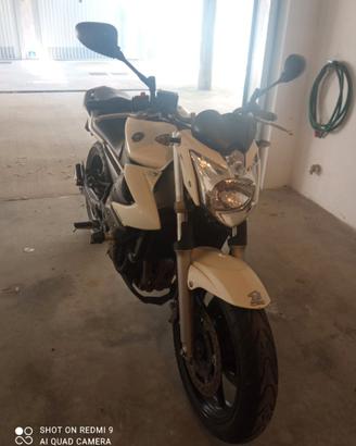Yamaha XJ6