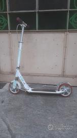 Monopattino decathlon bimbo 4-8  anni