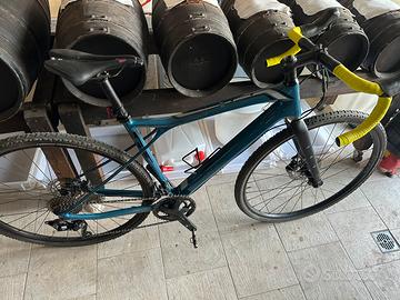Gravel GT GRADE CARBON ELITE