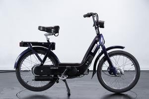 🚨  qualcuno che regala piaggio ciao 🚨