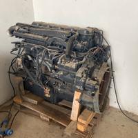 Motore Scania p 280