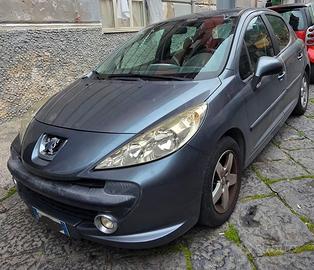 Auto Peugeot 207 Benzina/GPL del 2009
