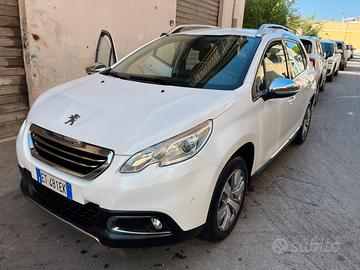 Peugeot 2008 1.2 vti 82 cv