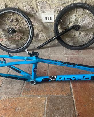 BMX Meybo Holeshot Pro L