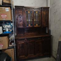 credenza in legno color noce