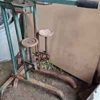 Macchina per tappi bottiglia