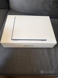 Apple MacBook Air M3 pari al nuovo