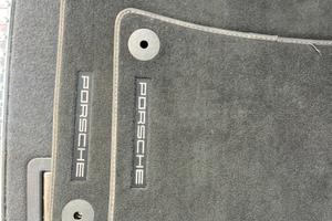 Tappetini Porsche cayenne 2016