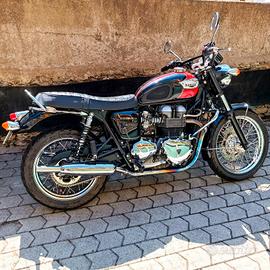  Triumph Bonneville T100 