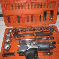 AVVITATORE PISTOLA AVVITA-SVITA PNEUMAT+BOCCOLE BE