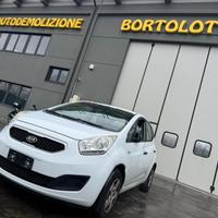 KIA VENGA per ricambi usati G4FA