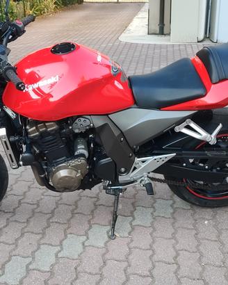 Kawasaki z750 anno 2004