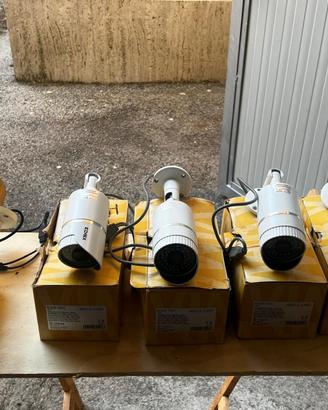 5 telecamere di sorveglianza 