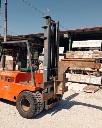 carrello elevatore 60 qtl