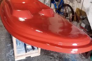 canoa in vetroresina monoposto