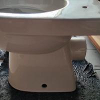 WC marca Geberit scarico a parete NUOVO