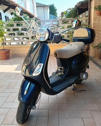 Vespa LX 125 i.e.