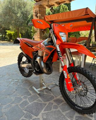 ktm 125 xcw 2025 enduro