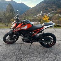 KTM 125 Duke - 2017