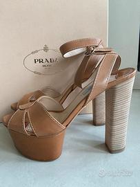 Scarpe donna Prada