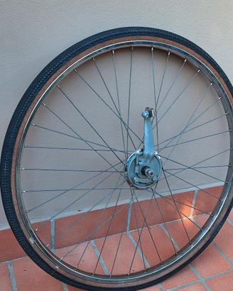 ruota anteriore 28' freno a tamburo 