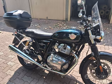 Royal Enfieldi Interceptor 650 Calì Green