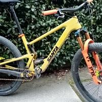 santa Cruz Tallboy CC L permuta 