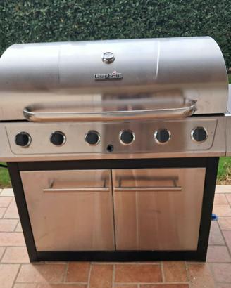 Barbecue charl broil 6 burner