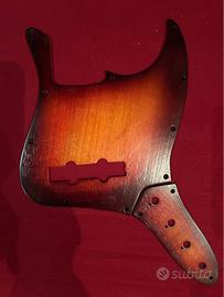 Battipenna per basso Fender jazz