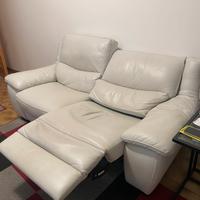 Divano marca DIVANI E DIVANi