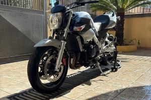 suzuki gsr 600cc prezzo trattabile