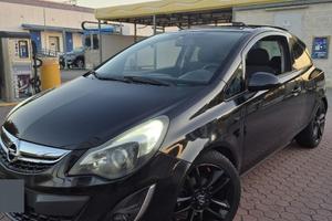 Opel corsa 1.2 B-Color