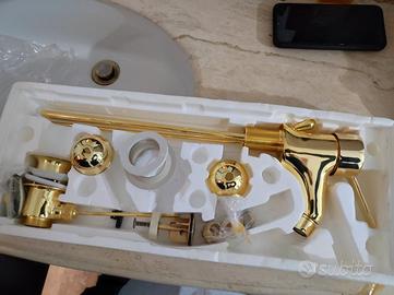 miscelatore lavabo bagno Euromix colore oro cromat